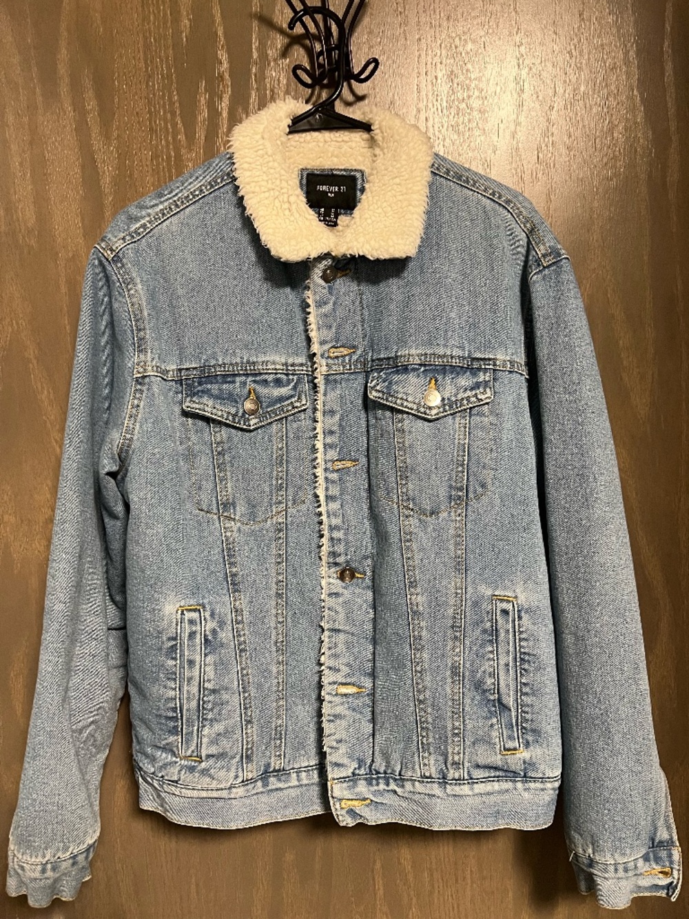 FOREVER 21 - Jean Jacket with Sherpa Collar and Lining